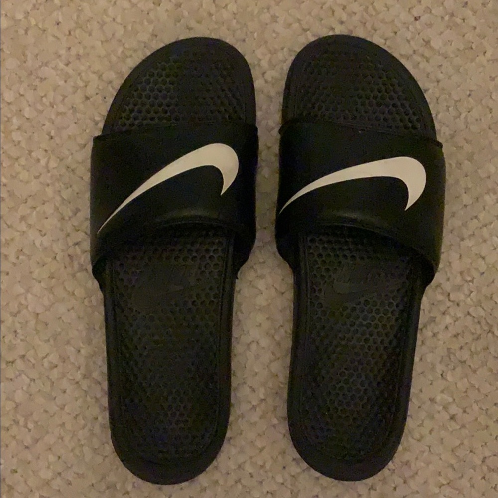 Men’s Nike slides (size 15)